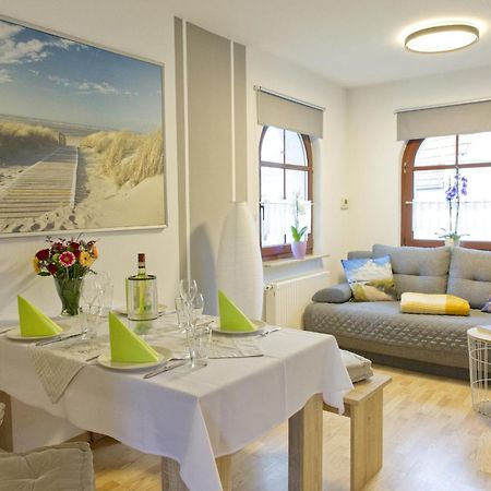 Ferienwohnung Storchennest Бад Либенщайн Екстериор снимка